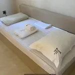Exclusive Santorini 3 Bedroom Private Jetted Pool Sea View ヴィラ
