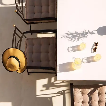 Villa Exclusive Santorini 3 Bedroom Private Jetted Pool Sea Phenomenal Sunset View Finikia