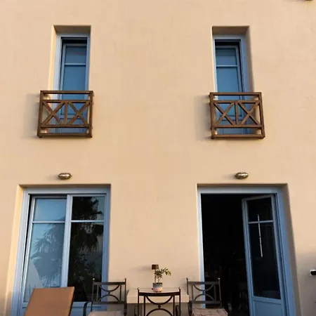 Exclusive Santorini 3 Bedroom Private Jetted Pool Sea View