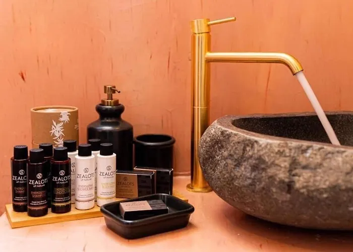 Exclusive Santorini 3 Bedroom Private Jetted Pool Sea View Oia