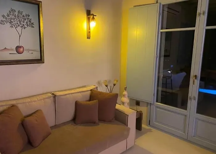 Exclusive Santorini 3 Bedroom Private Jetted Pool Sea View Villa *