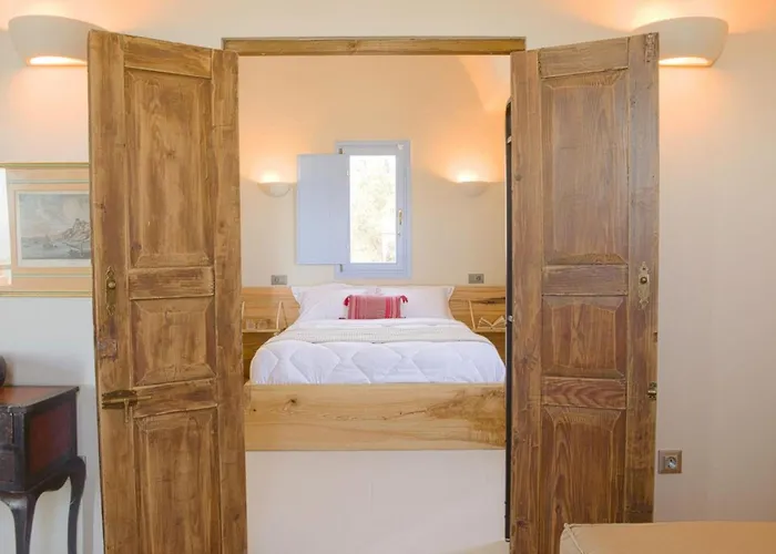 Exclusive Santorini 3 Bedroom Private Jetted Pool Sea View